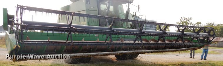 image for item FR9045 2004 John Deere 635F Hydraflex flex head