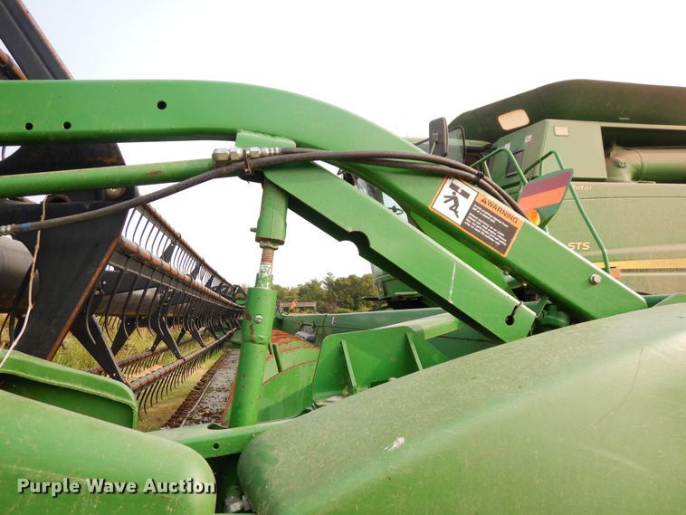 image for item FR9045 2004 John Deere 635F Hydraflex flex head