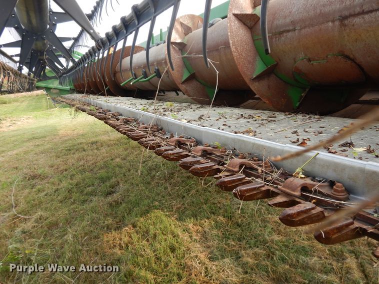 image for item FR9045 2004 John Deere 635F Hydraflex flex head