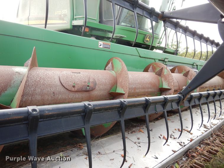 image for item FR9045 2004 John Deere 635F Hydraflex flex head