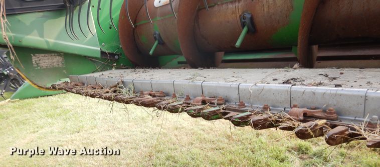 image for item FR9045 2004 John Deere 635F Hydraflex flex head