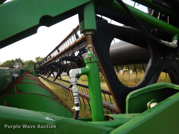 image for item FR9045 2004 John Deere 635F Hydraflex flex head