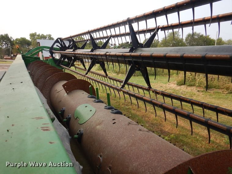 image for item FR9045 2004 John Deere 635F Hydraflex flex head