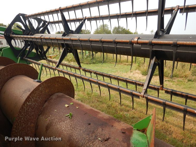 image for item FR9045 2004 John Deere 635F Hydraflex flex head