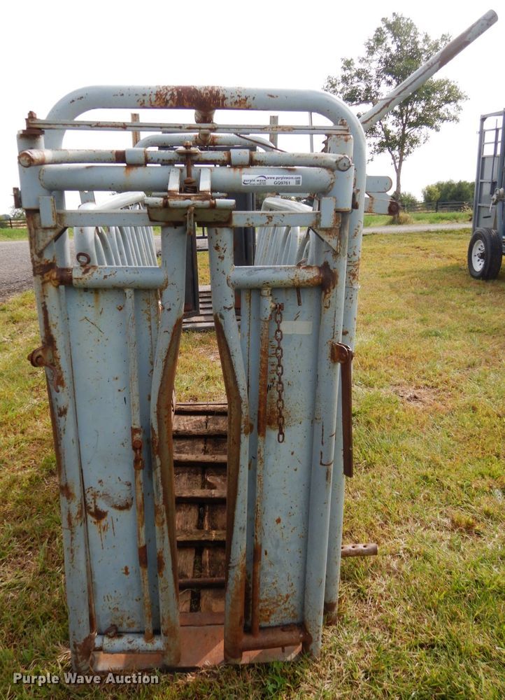 image for item GQ9761 Filson livestock chute