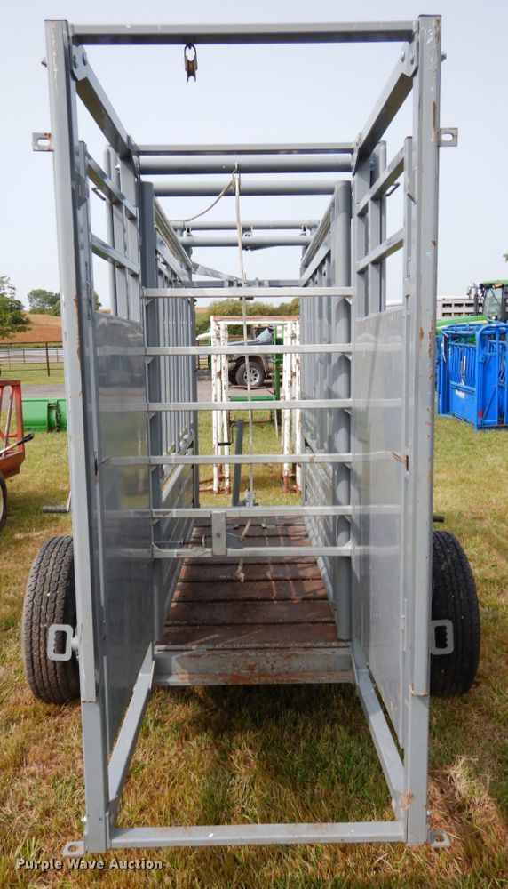 image for item GQ9763 Pearson G9 squeeze chute