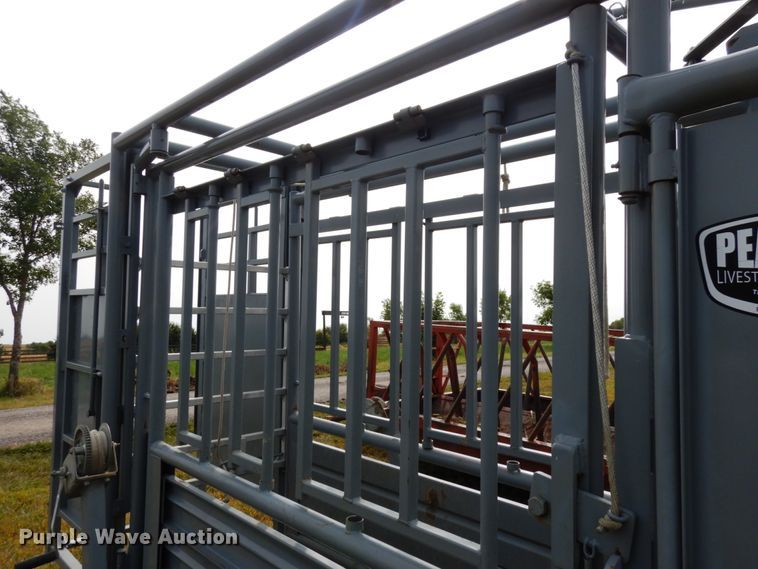 image for item GQ9763 Pearson G9 squeeze chute