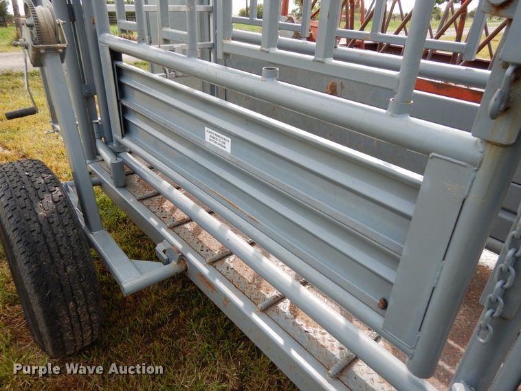 image for item GQ9763 Pearson G9 squeeze chute