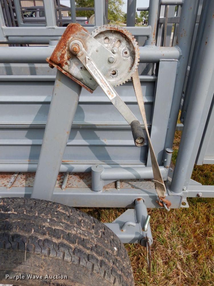 image for item GQ9763 Pearson G9 squeeze chute