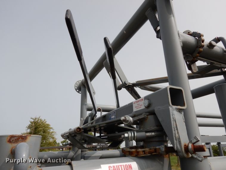 image for item GQ9763 Pearson G9 squeeze chute