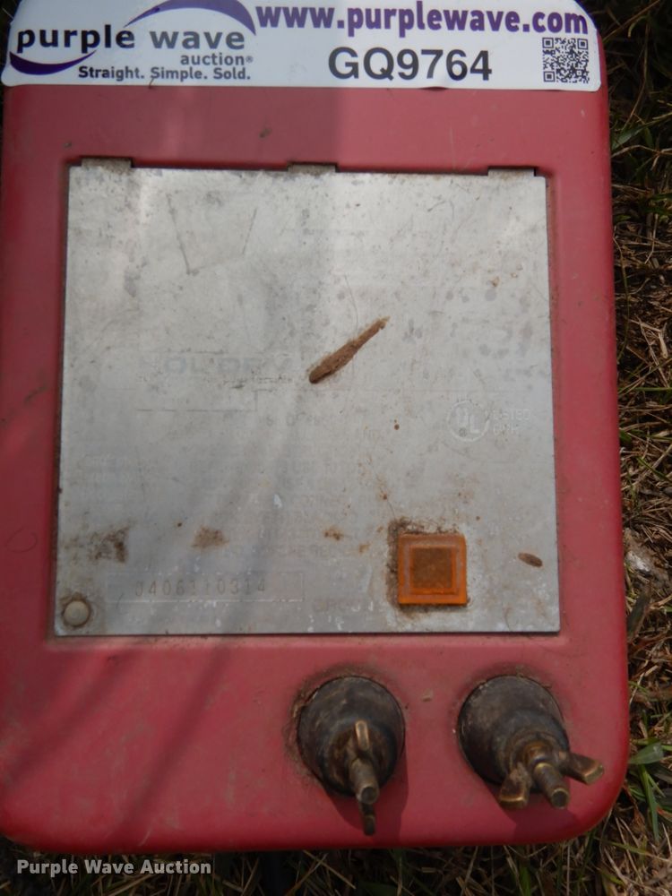 image for item GQ9764 Electric wire and fencers