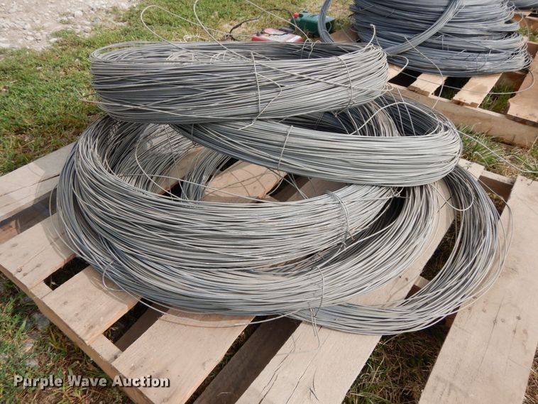 image for item GQ9764 Electric wire and fencers