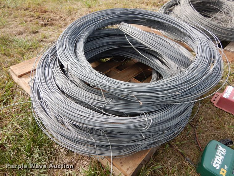 image for item GQ9764 Electric wire and fencers