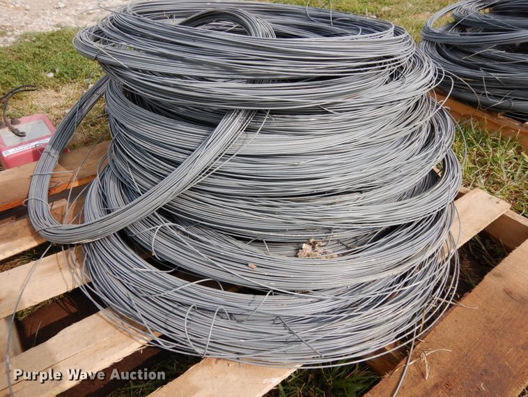 image for item GQ9764 Electric wire and fencers