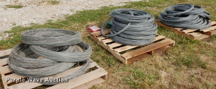 image for item GQ9764 Electric wire and fencers