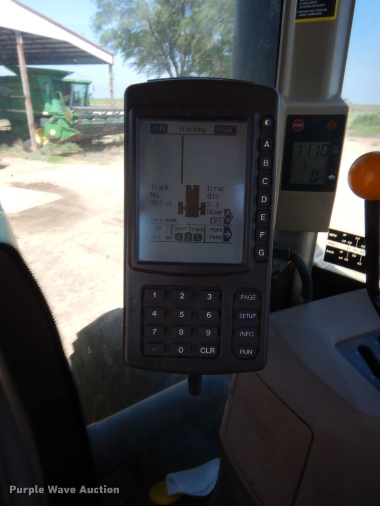 image for item HB9365 2003 John Deere 9220  4WD tractor