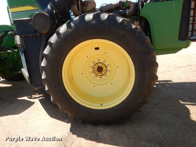 image for item HB9365 2003 John Deere 9220  4WD tractor