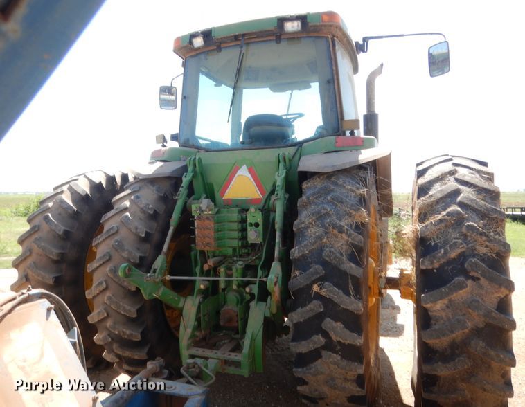 image for item HB9366 1997 John Deere 8100  MFWD tractor