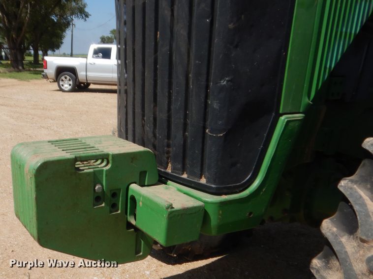 image for item HB9366 1997 John Deere 8100  MFWD tractor