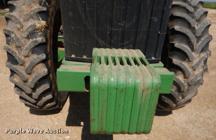 image for item HB9366 1997 John Deere 8100  MFWD tractor