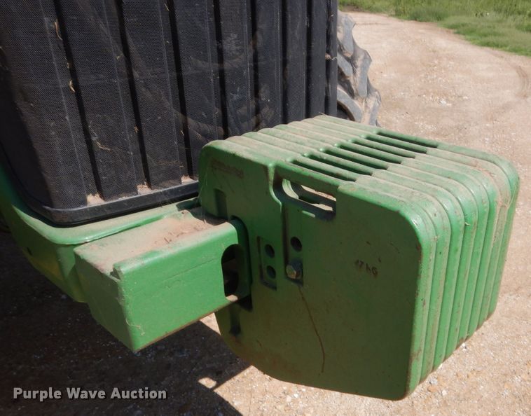 image for item HB9366 1997 John Deere 8100  MFWD tractor