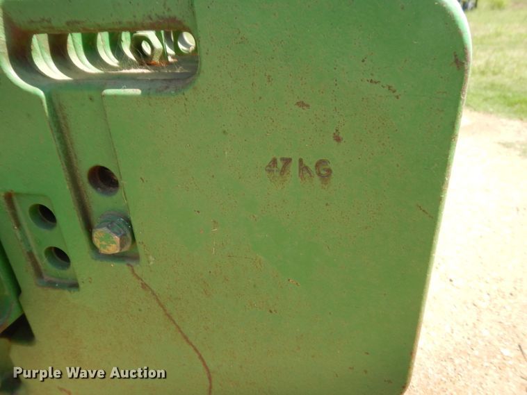 image for item HB9366 1997 John Deere 8100  MFWD tractor