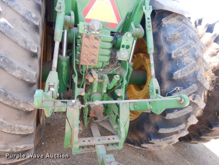 image for item HB9366 1997 John Deere 8100  MFWD tractor