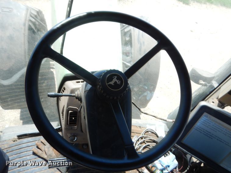 image for item HB9366 1997 John Deere 8100  MFWD tractor