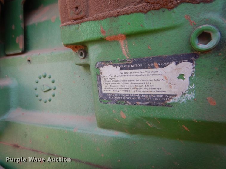 image for item HB9366 1997 John Deere 8100  MFWD tractor