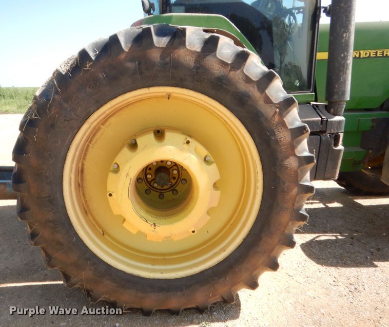 image for item HB9366 1997 John Deere 8100  MFWD tractor