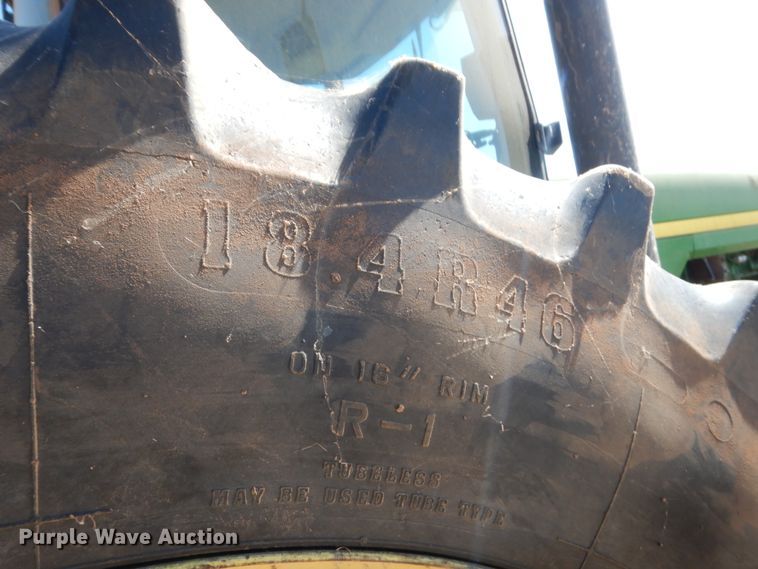 image for item HB9366 1997 John Deere 8100  MFWD tractor