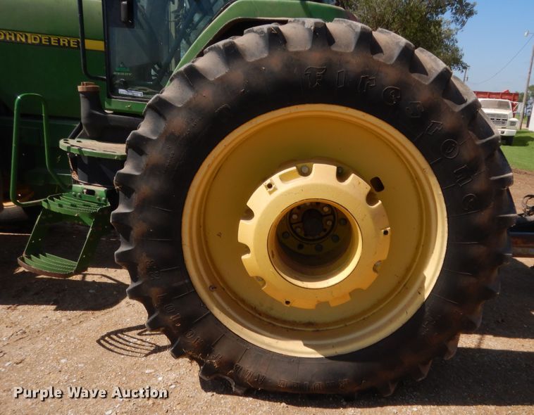 image for item HB9366 1997 John Deere 8100  MFWD tractor