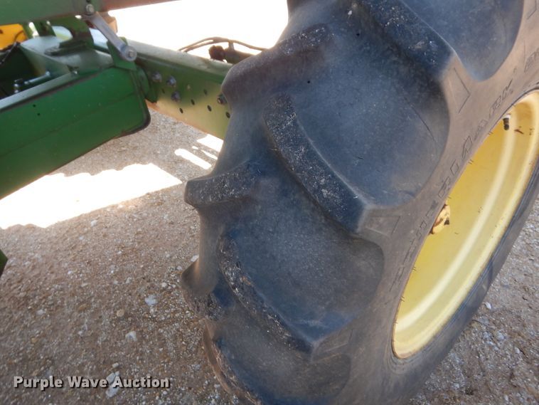 image for item HB9368 1993 John Deere 9600 combine