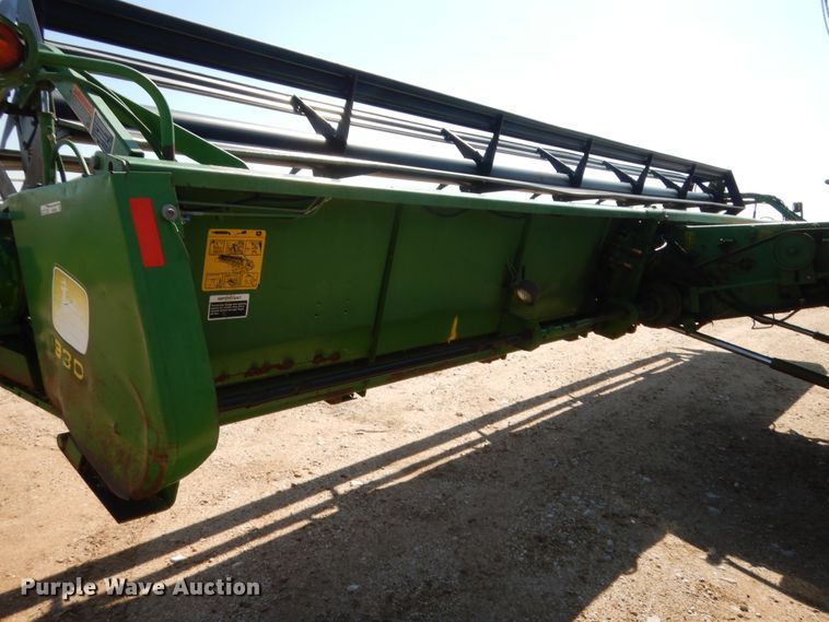 image for item HB9369 John Deere 930 rigid head