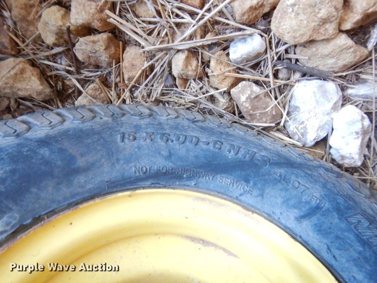 image for item HB9370 John Deere X324 lawn mower