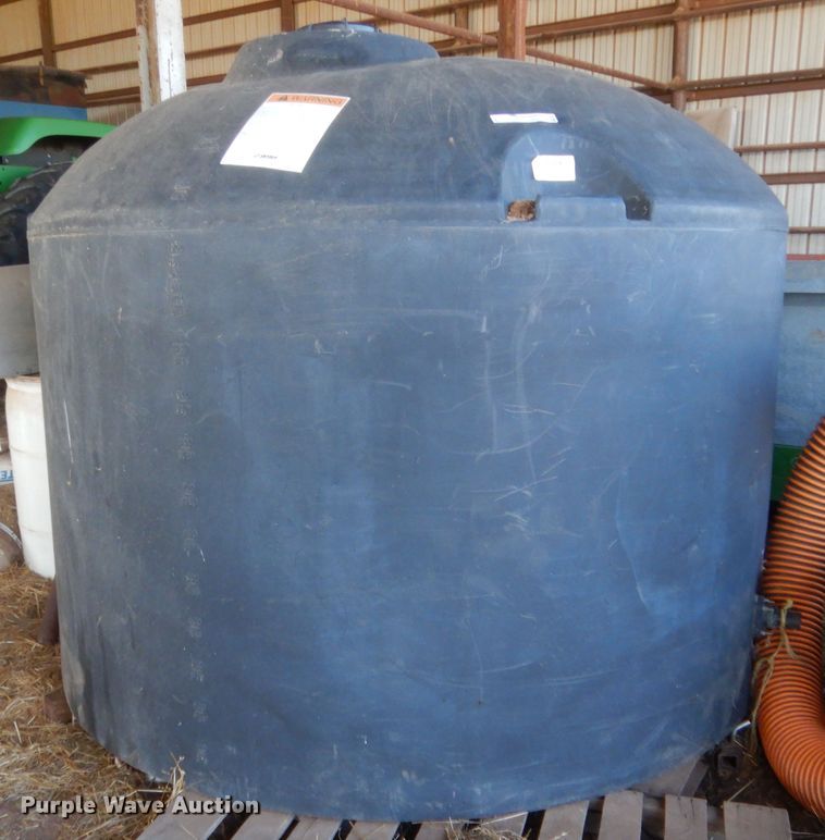 image for item HB9371 Poly tank