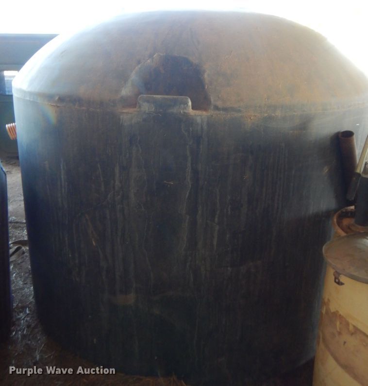 image for item HB9371 Poly tank