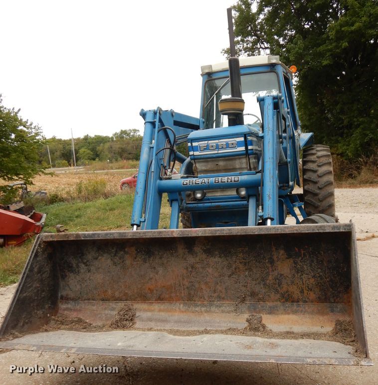 image for item HD9410 Ford 7700  tractor