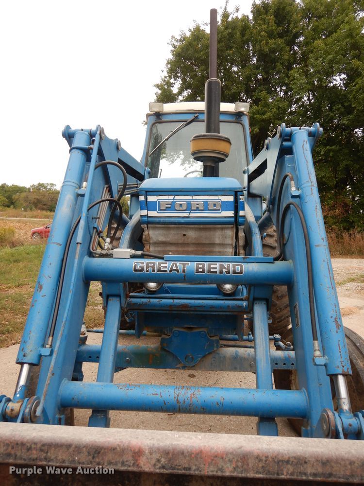 image for item HD9410 Ford 7700  tractor