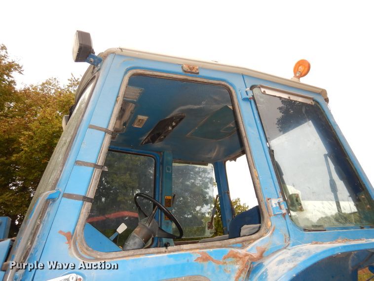 image for item HD9410 Ford 7700  tractor