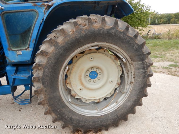 image for item HD9410 Ford 7700  tractor