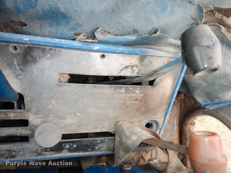 image for item HD9410 Ford 7700  tractor