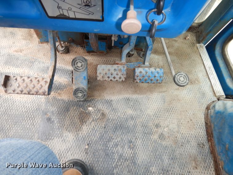 image for item HD9410 Ford 7700  tractor