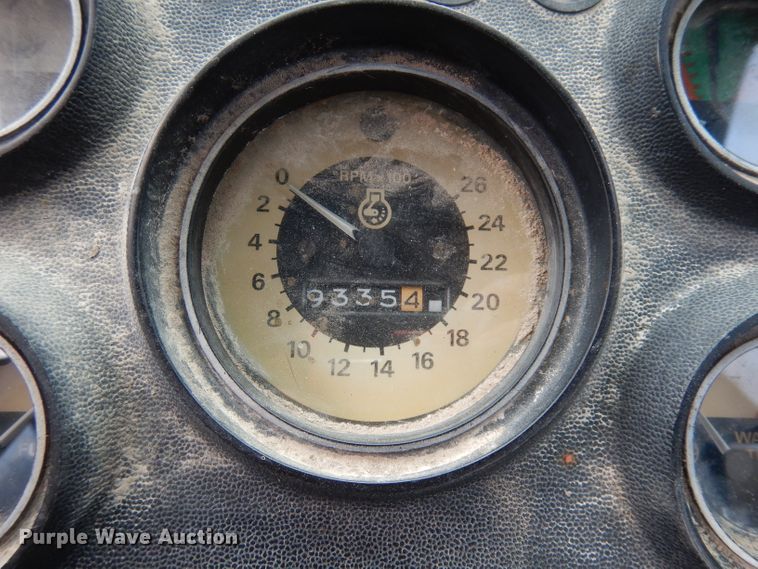 image for item HD9410 Ford 7700  tractor