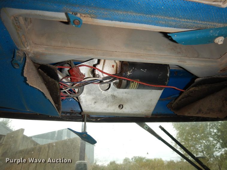 image for item HD9410 Ford 7700  tractor