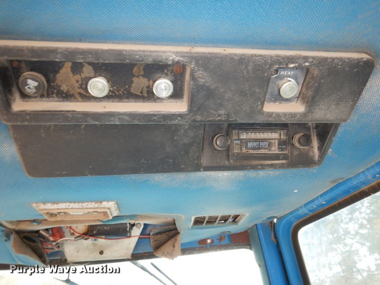 image for item HD9410 Ford 7700  tractor