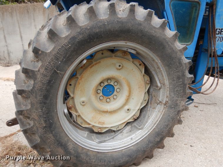 image for item HD9410 Ford 7700  tractor