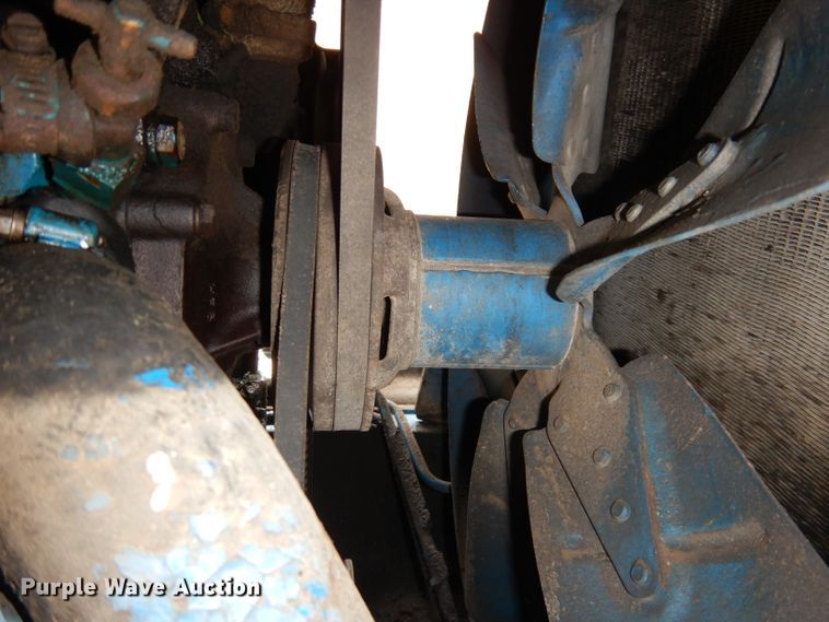 image for item HD9410 Ford 7700  tractor