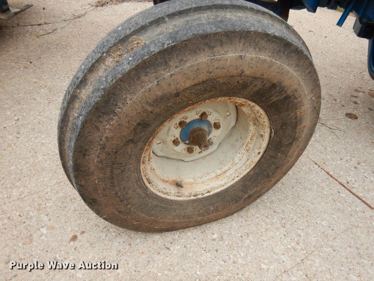 image for item HD9410 Ford 7700  tractor