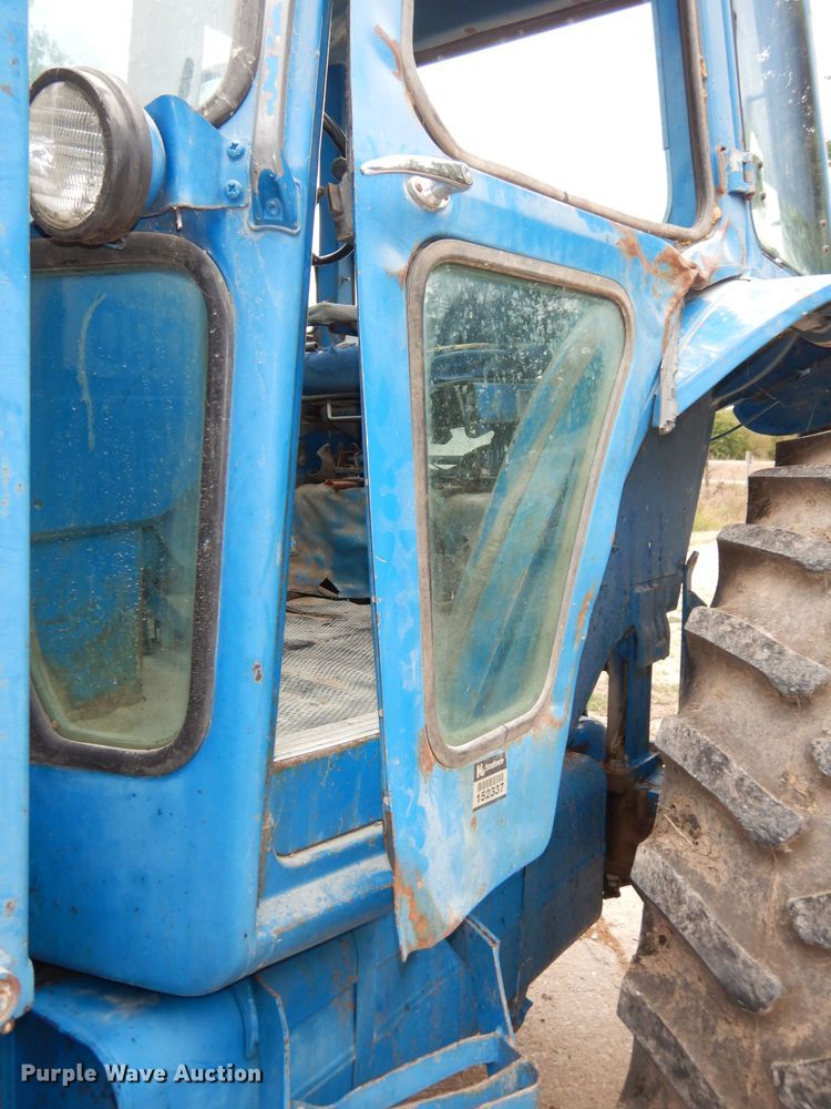 image for item HD9410 Ford 7700  tractor